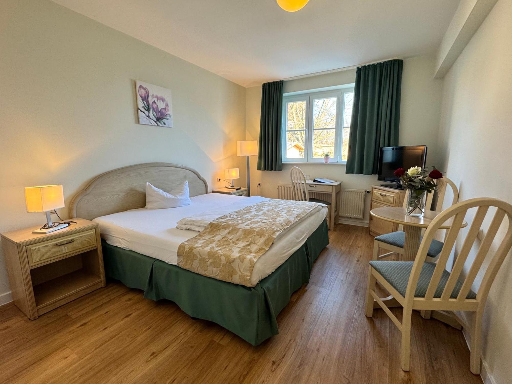 Altes Kasino Hotel Am See Neuruppin Dış mekan fotoğraf